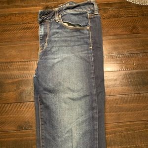 American Eagle skinny jeans